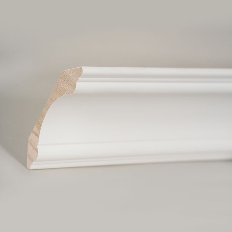 Fyrretræ kronestøbning (spartelgrundet og perlehvid) 3/4' x 3 3/8'
