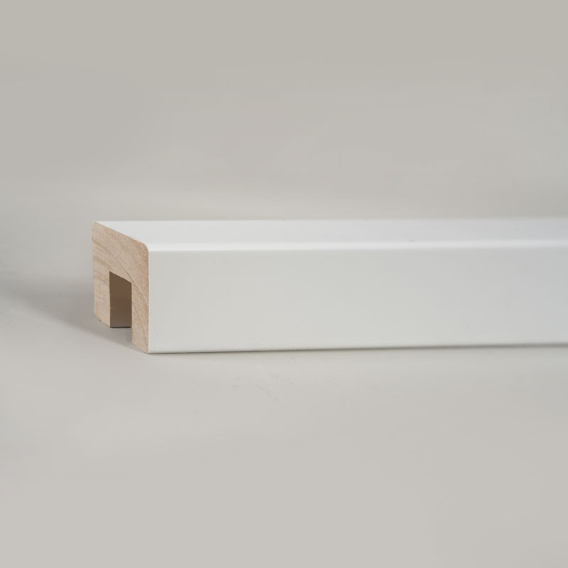 Trappegelændere i massivt træ (spartelgrundet og malet)-Swiss White 1 1/6