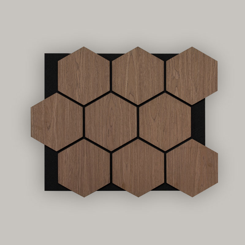 Gittervæg/akustisk vægpanel sekskantet (konstrueret træfiner indhyllet) - Trækornet finish 693 mm x 567 mm
