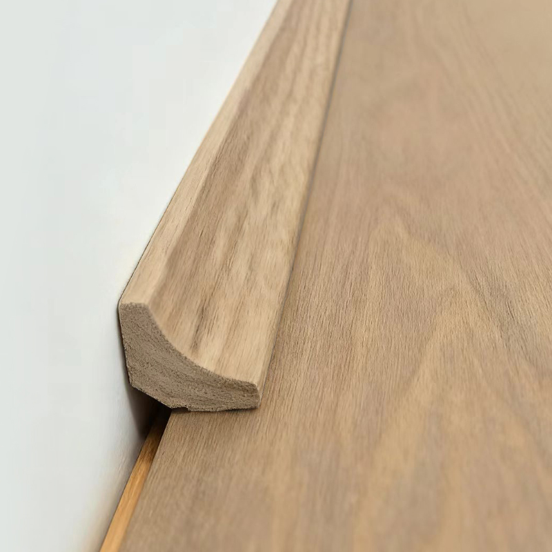 Massivt træ indvendig hjørne støbning/Scotia støbning (omviklet med rød eg finer + maling) - Eg farve 3/5' x 3/5'