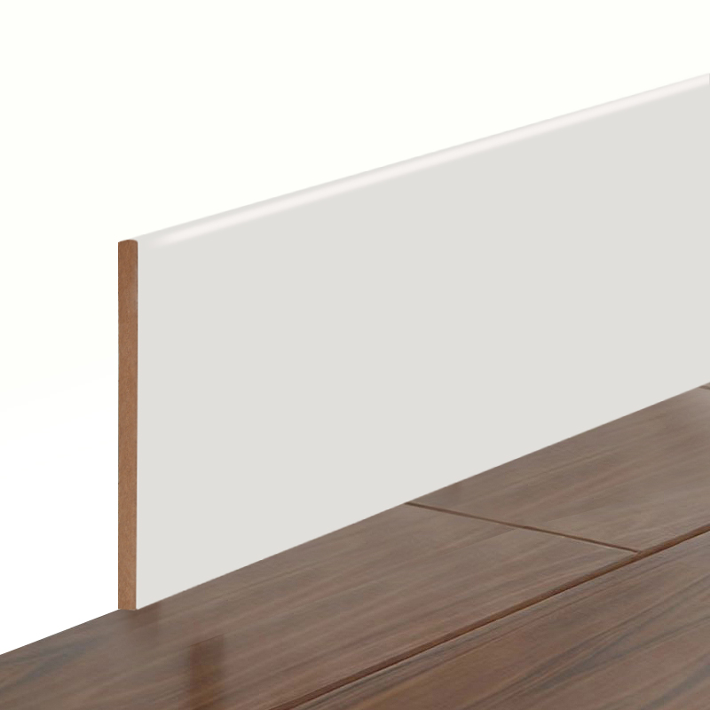 MDF fodpanel (spartelgrundet og perlehvid) 1/2' x 5 1/2'